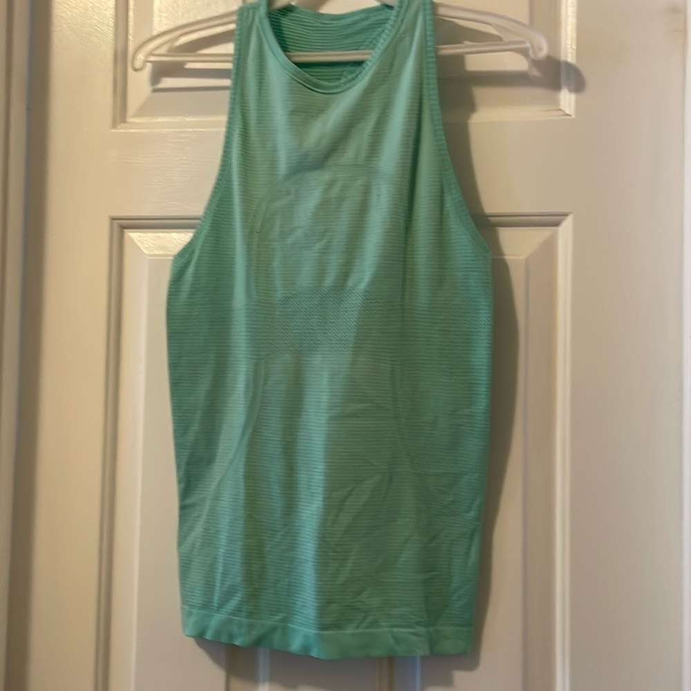 Lululemon Razor back
